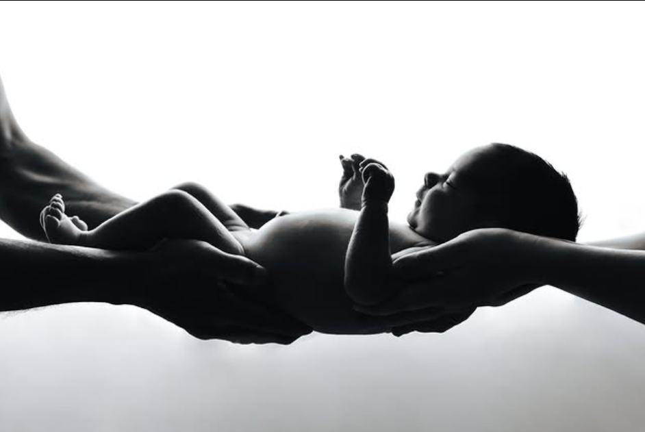 bébé contrejour noir et blanc
