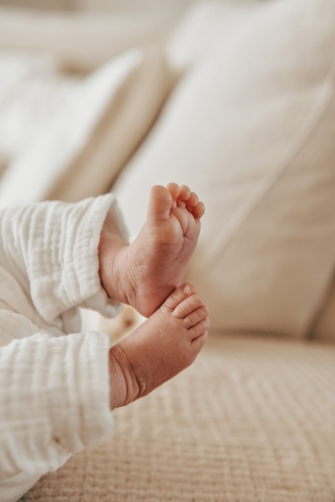 pieds bébé à domicile