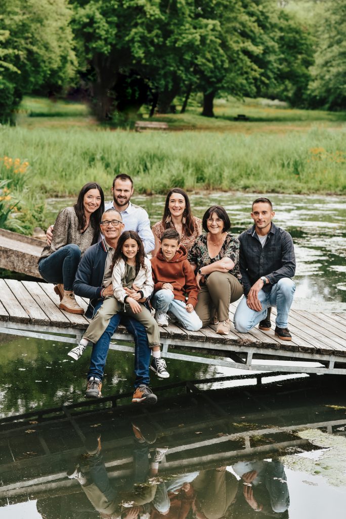 photo de famille en extérieur